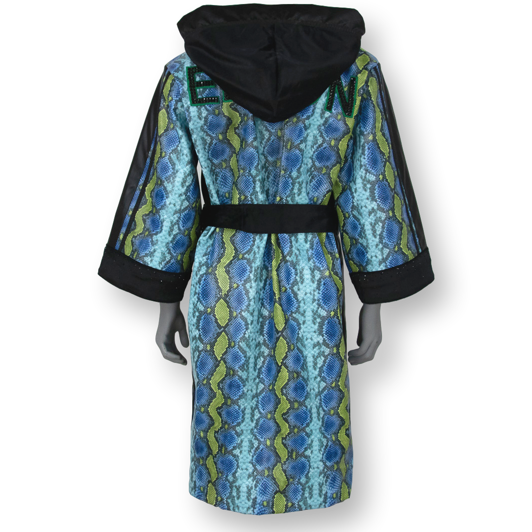 Winner Robe Carl Robes