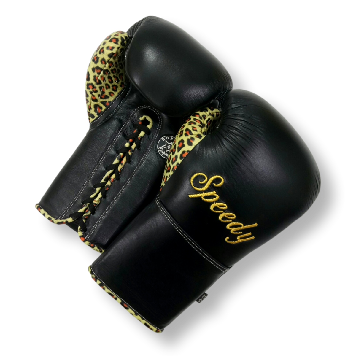 Gloves Laced / Flat Chiara Boxing Gloves
