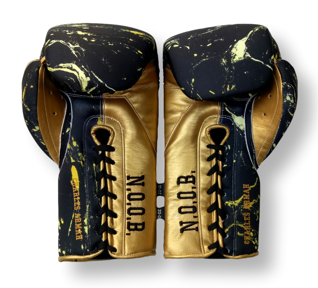 Gloves Laced / Flat Kristine Boxing Gloves