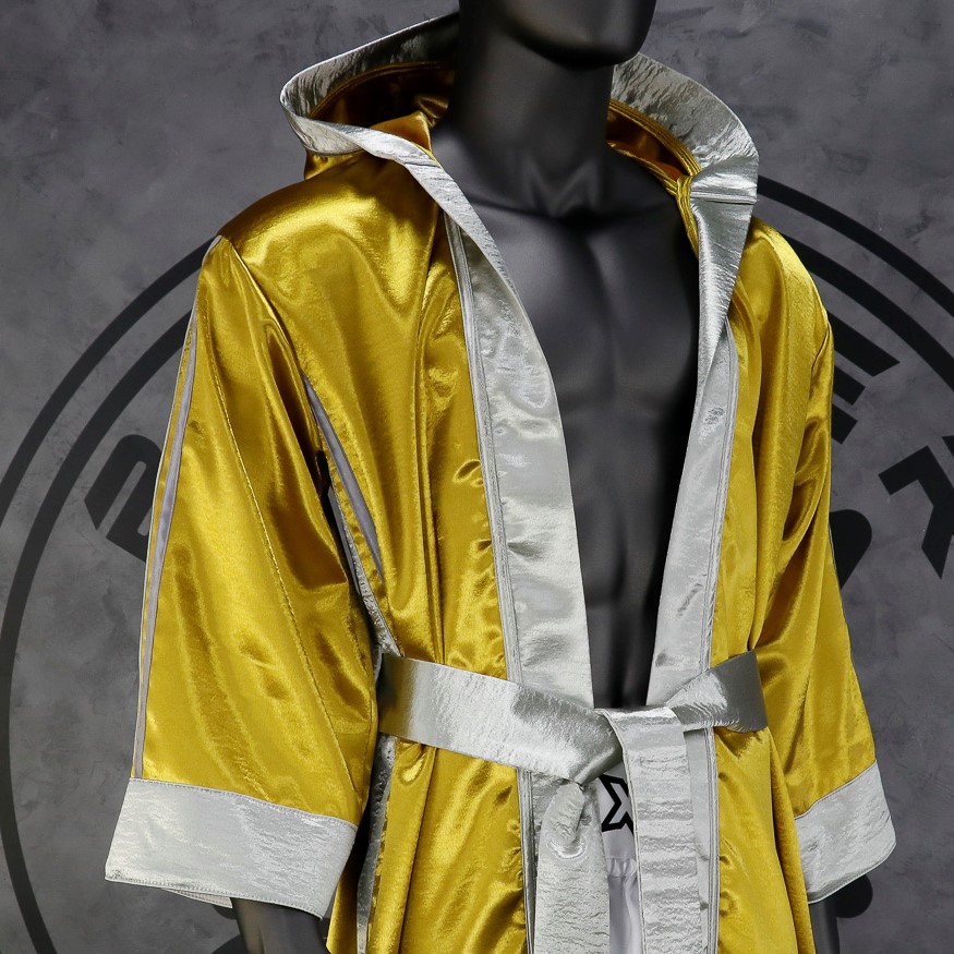 Winner Robe Old CHÚK  Robes