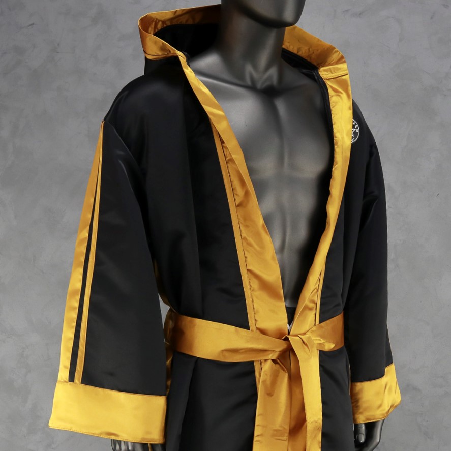 Winner Robe Louise Custom Boxing Shorts & Trunks