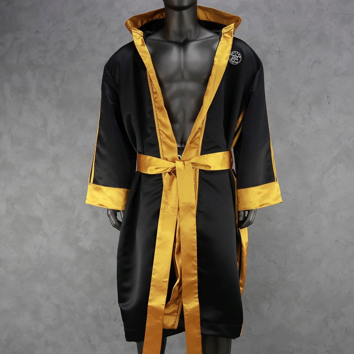 Winner Robe Louise Custom Boxing Shorts & Trunks