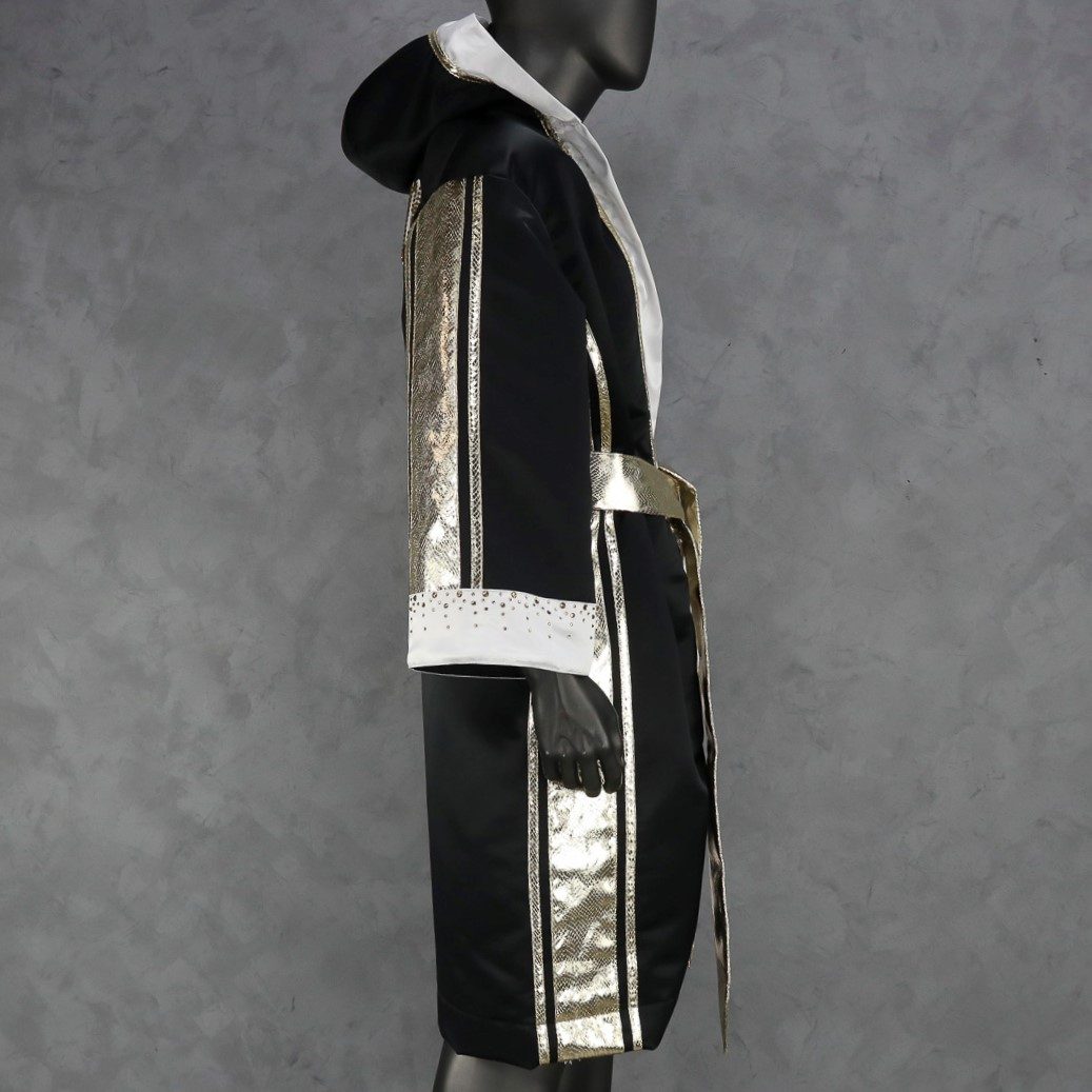 Winner Robe Rohan Robes