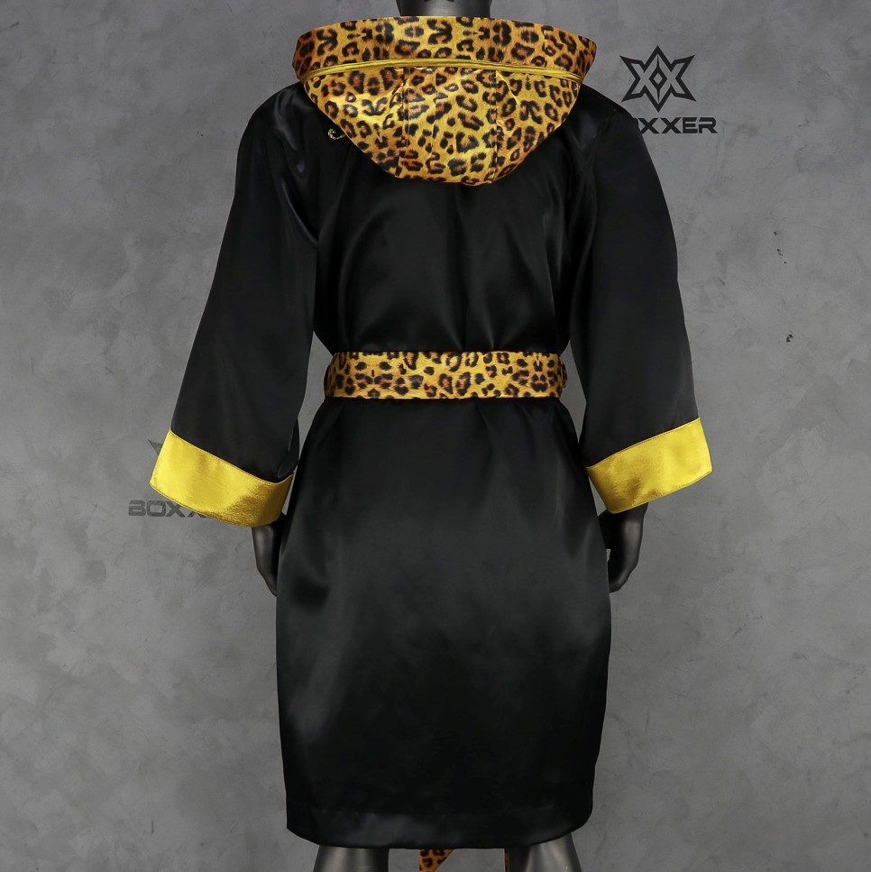 Classic Robe Peter Robes