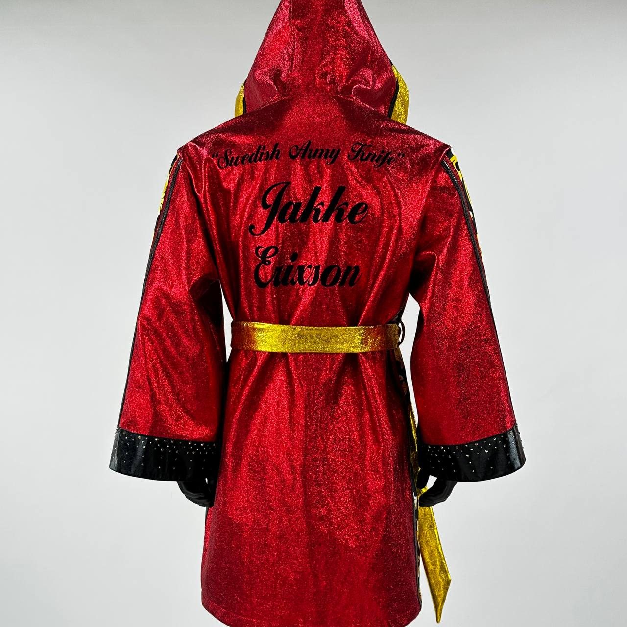 Winner Robe Adam Robes