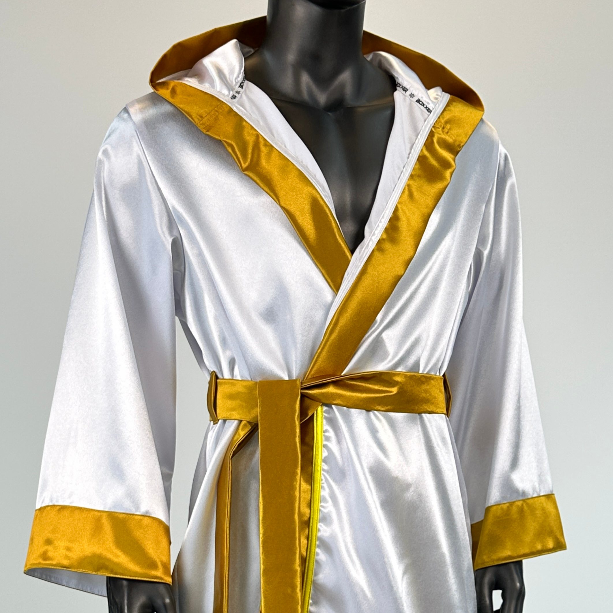 Personalised Boxing Robes | Custom Fightwear | Boxxerworld