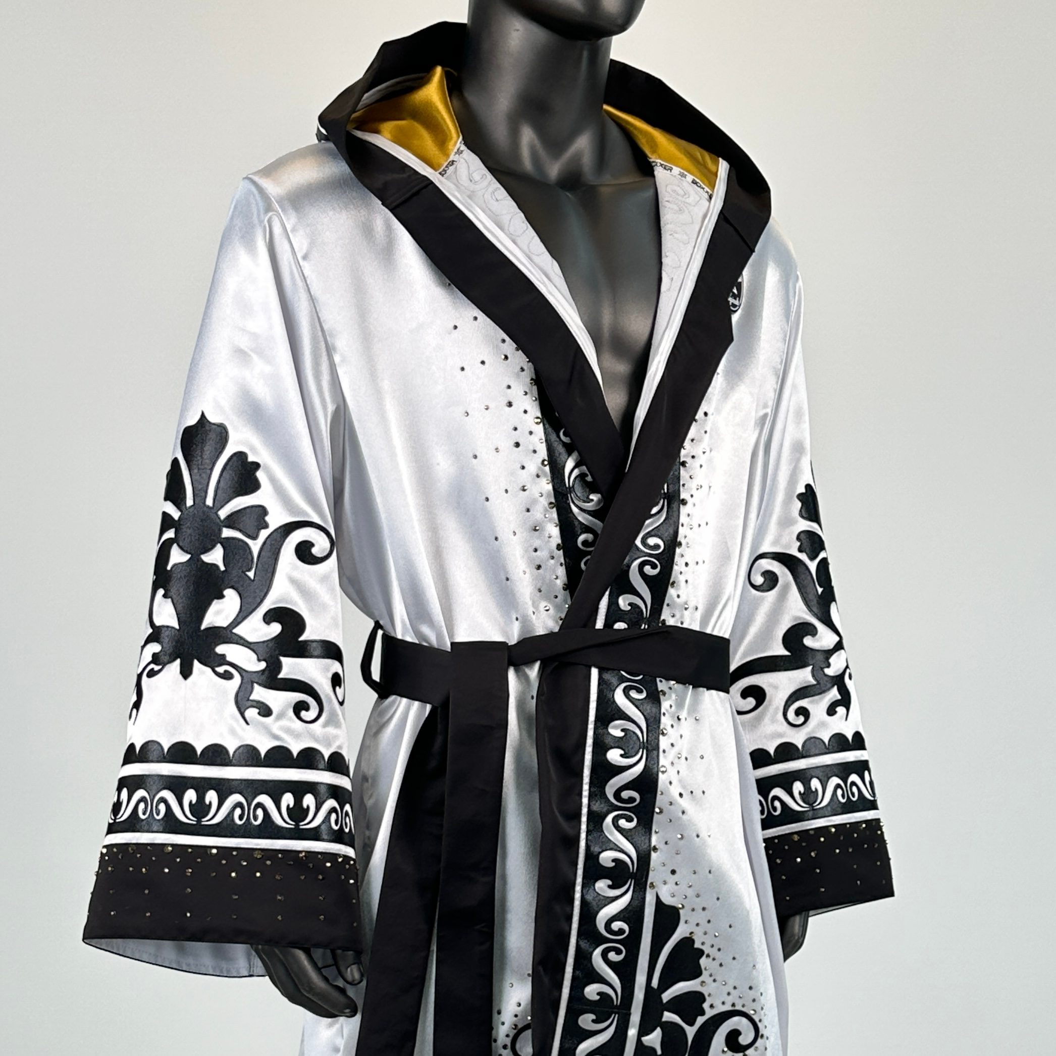 GGG Robe (Boxxerworld Elite) Old Emilio Robes