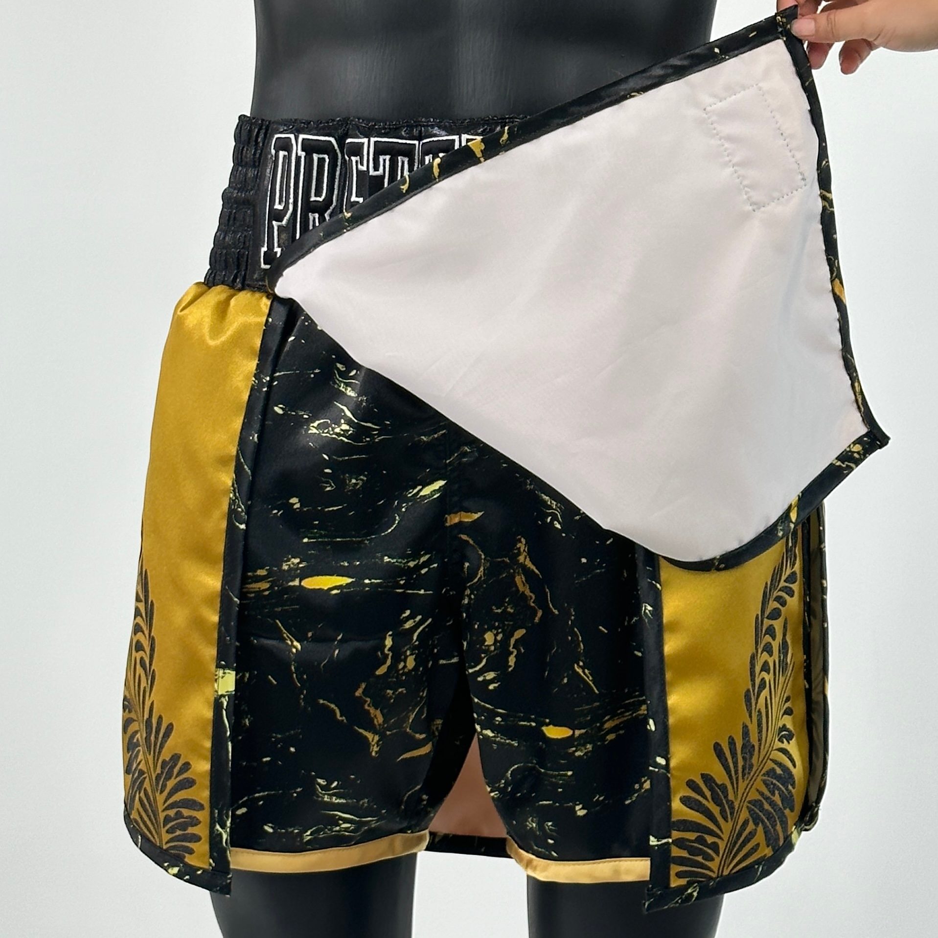 The General Carlos Gladiator Shorts