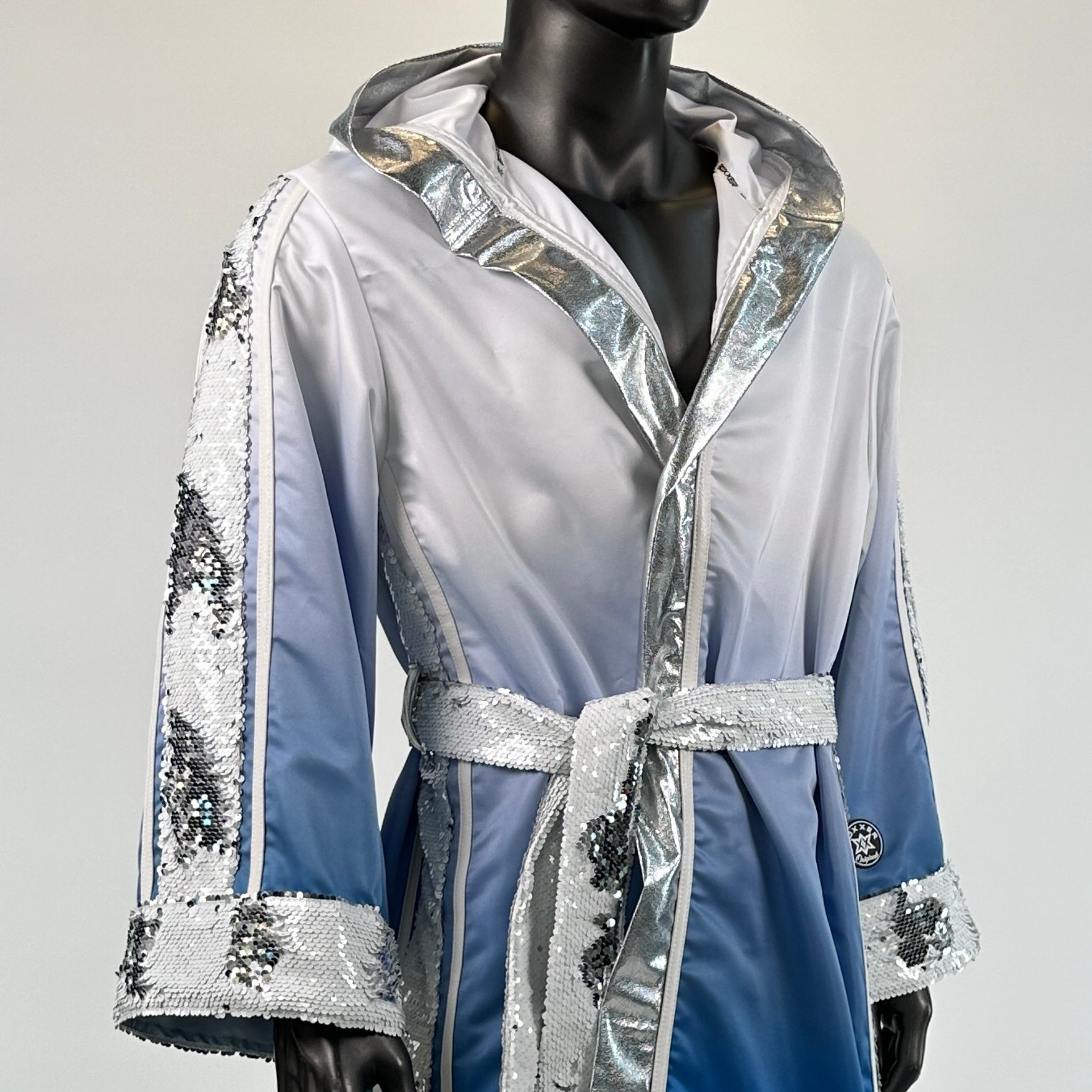 Winner Robe Andrew Robes