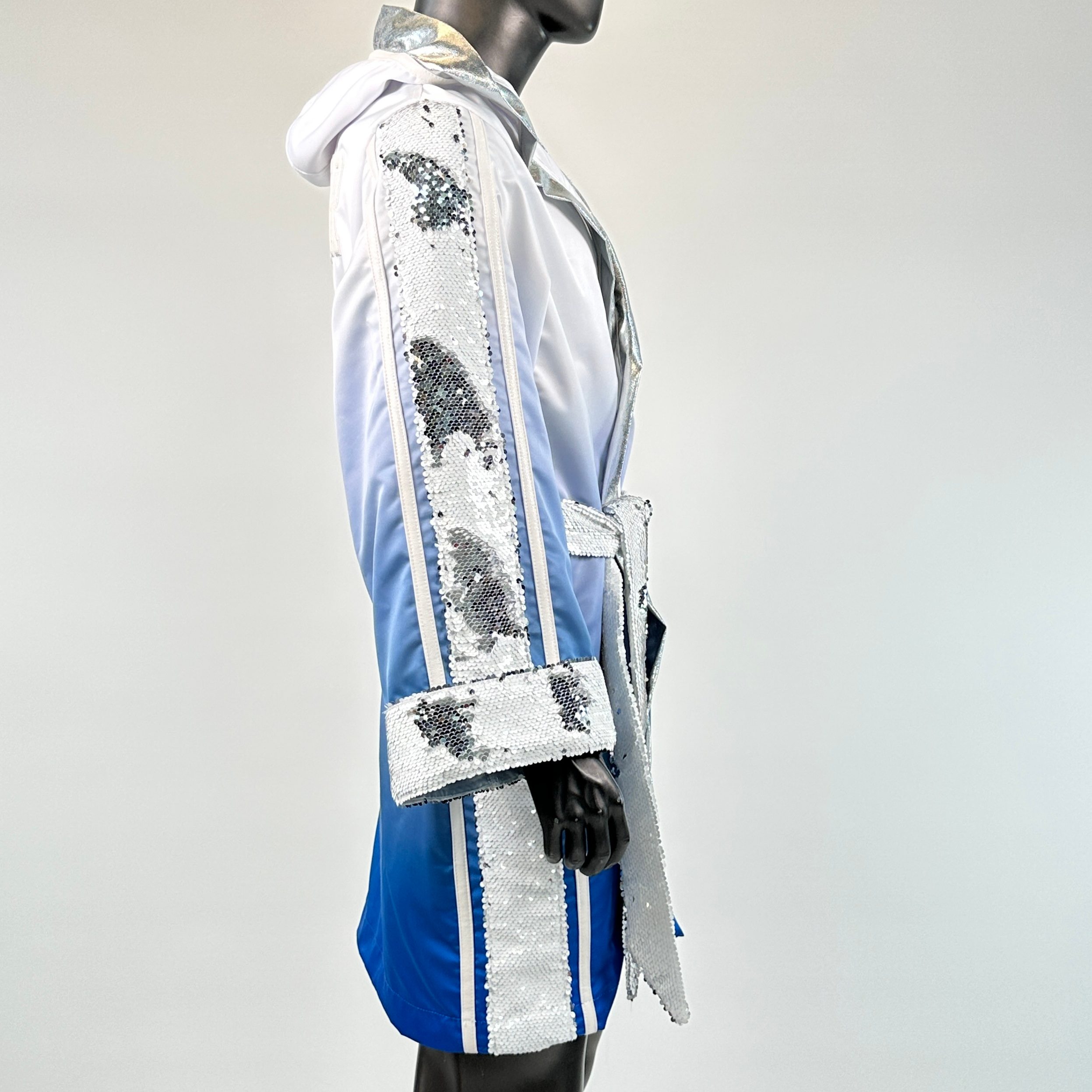 Winner Robe Andrew Robes