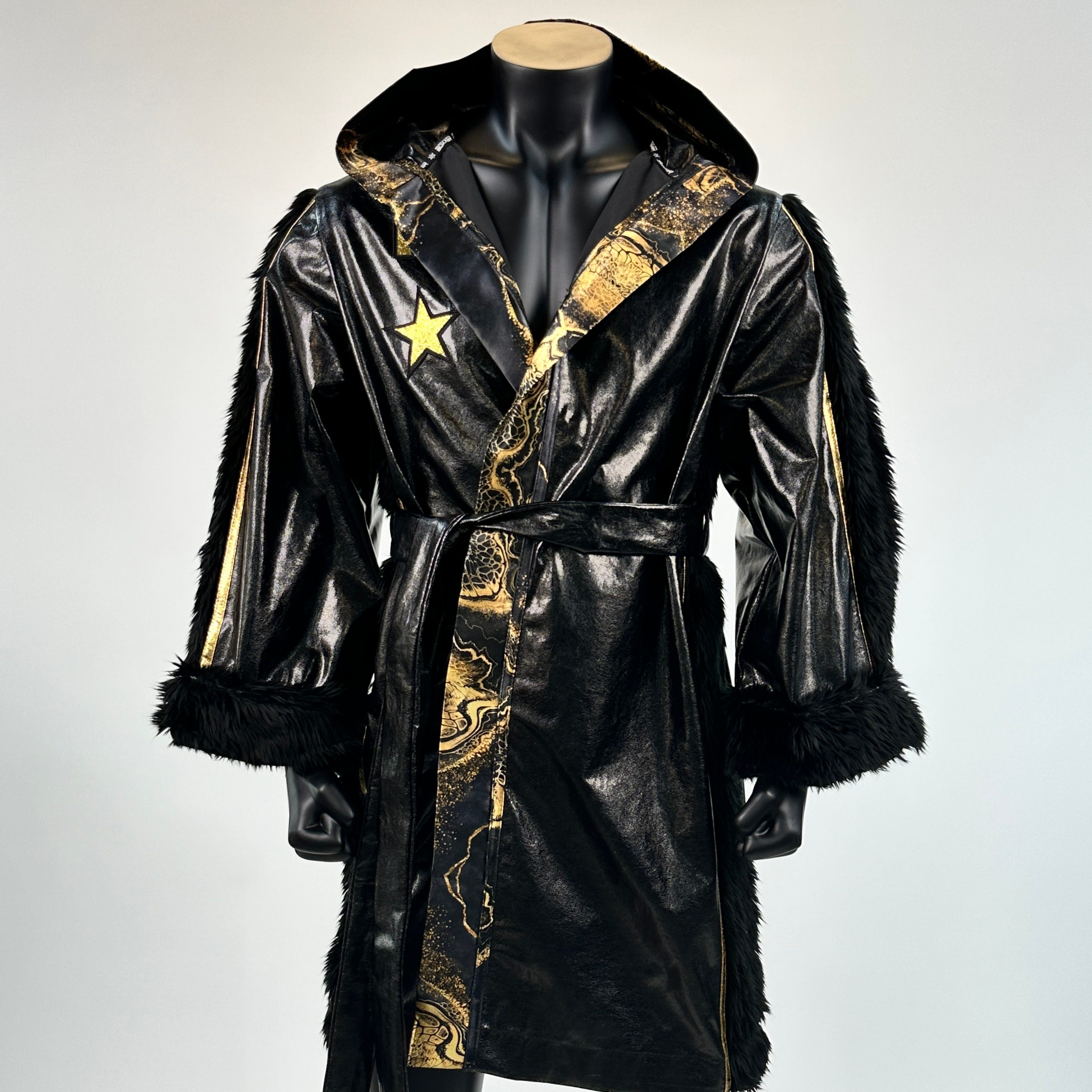 Winner Robe Leander Robes