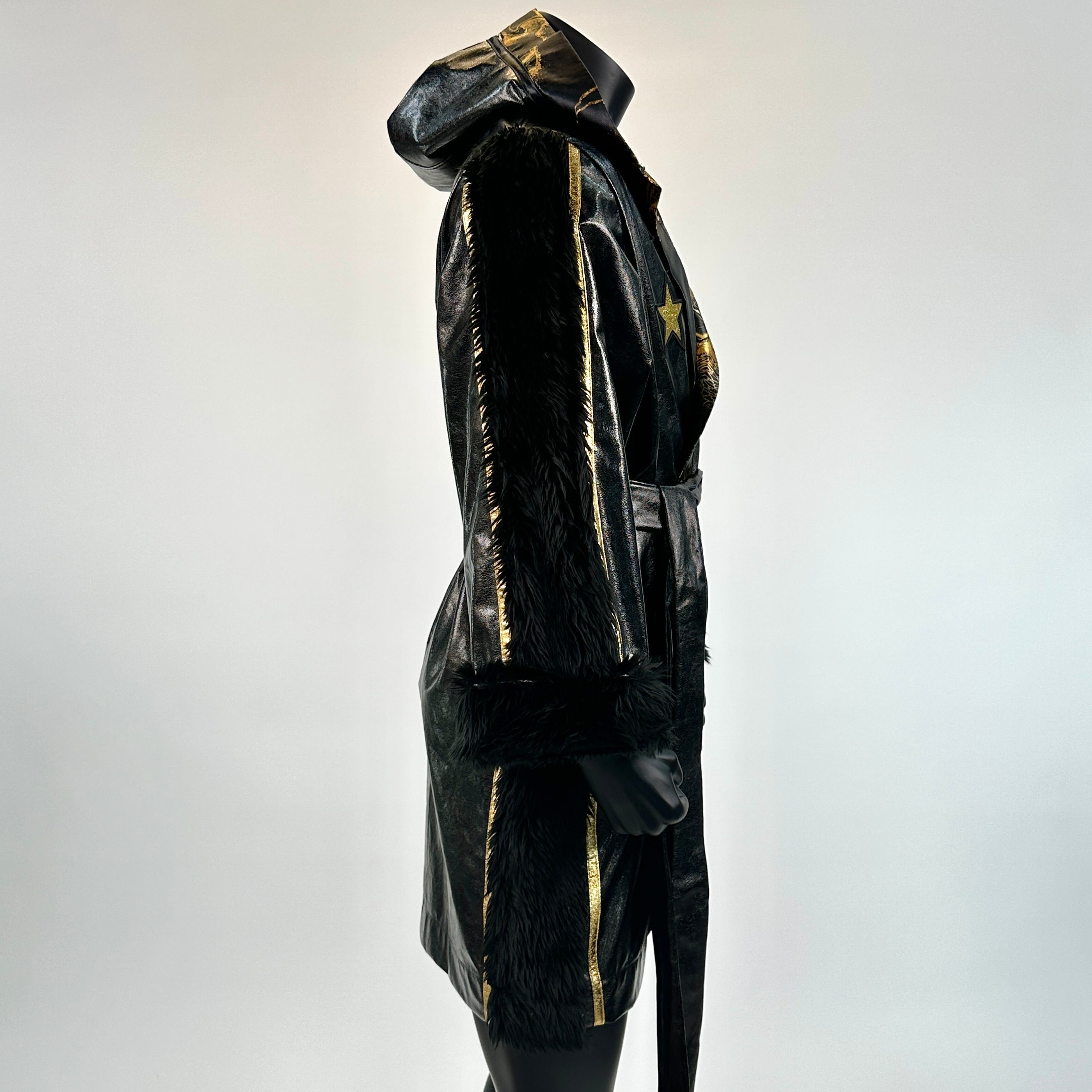 Winner Robe Leander Robes