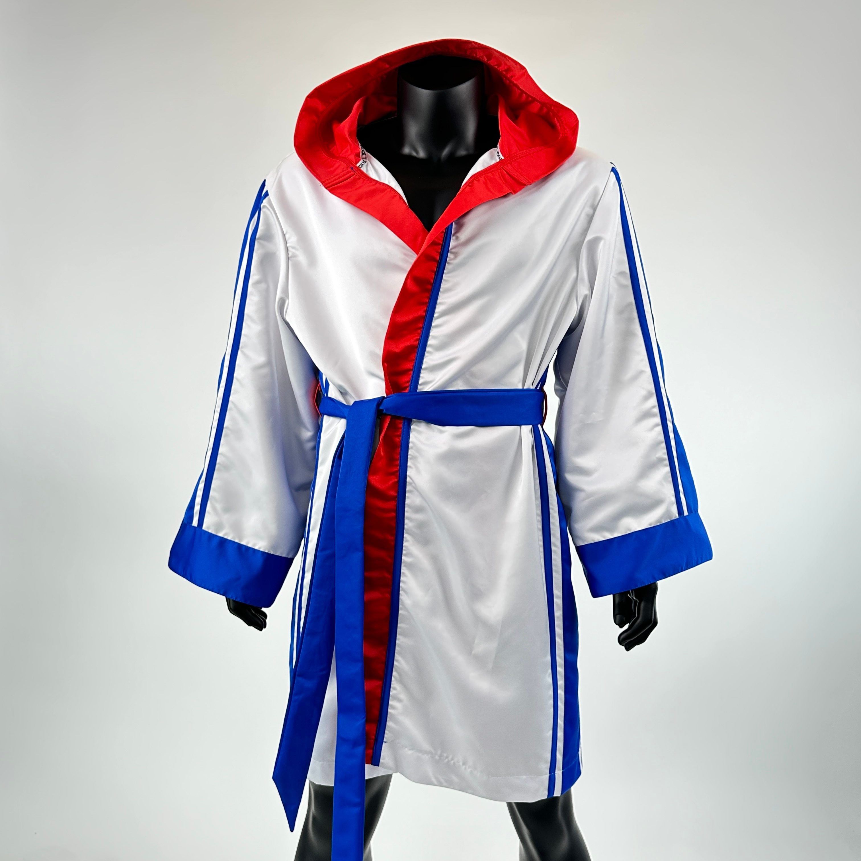 Winner Robe April Robes