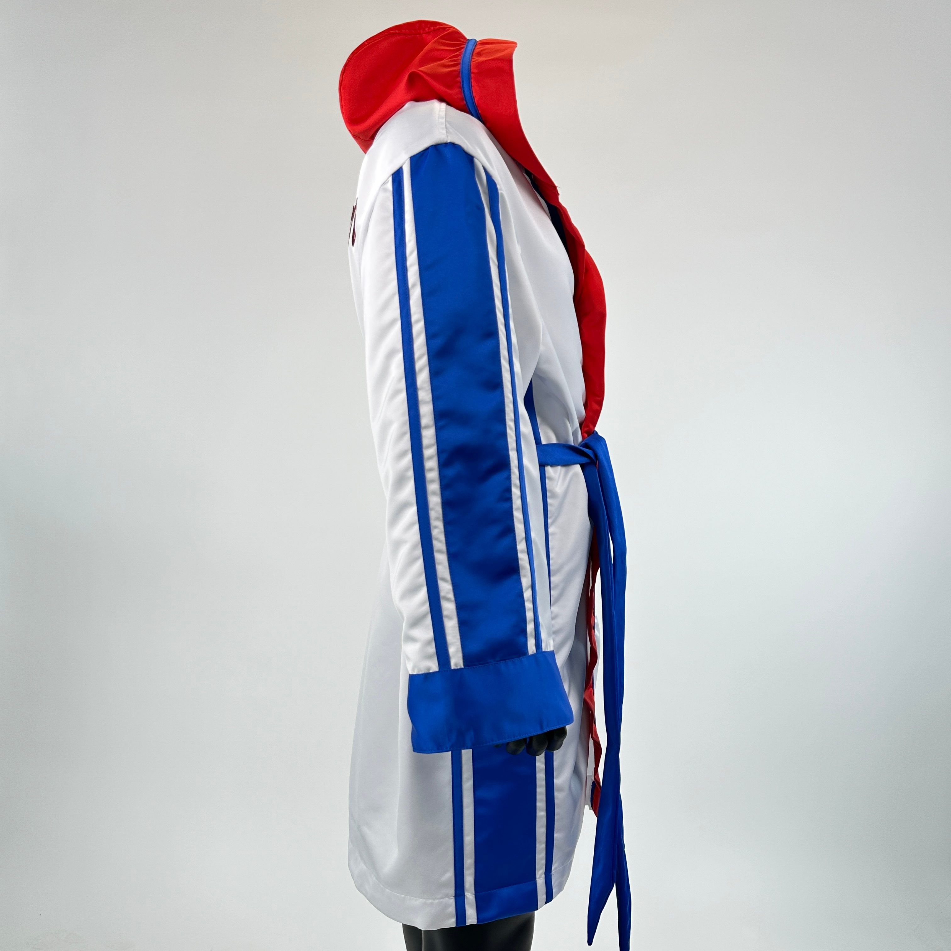 Winner Robe April Robes