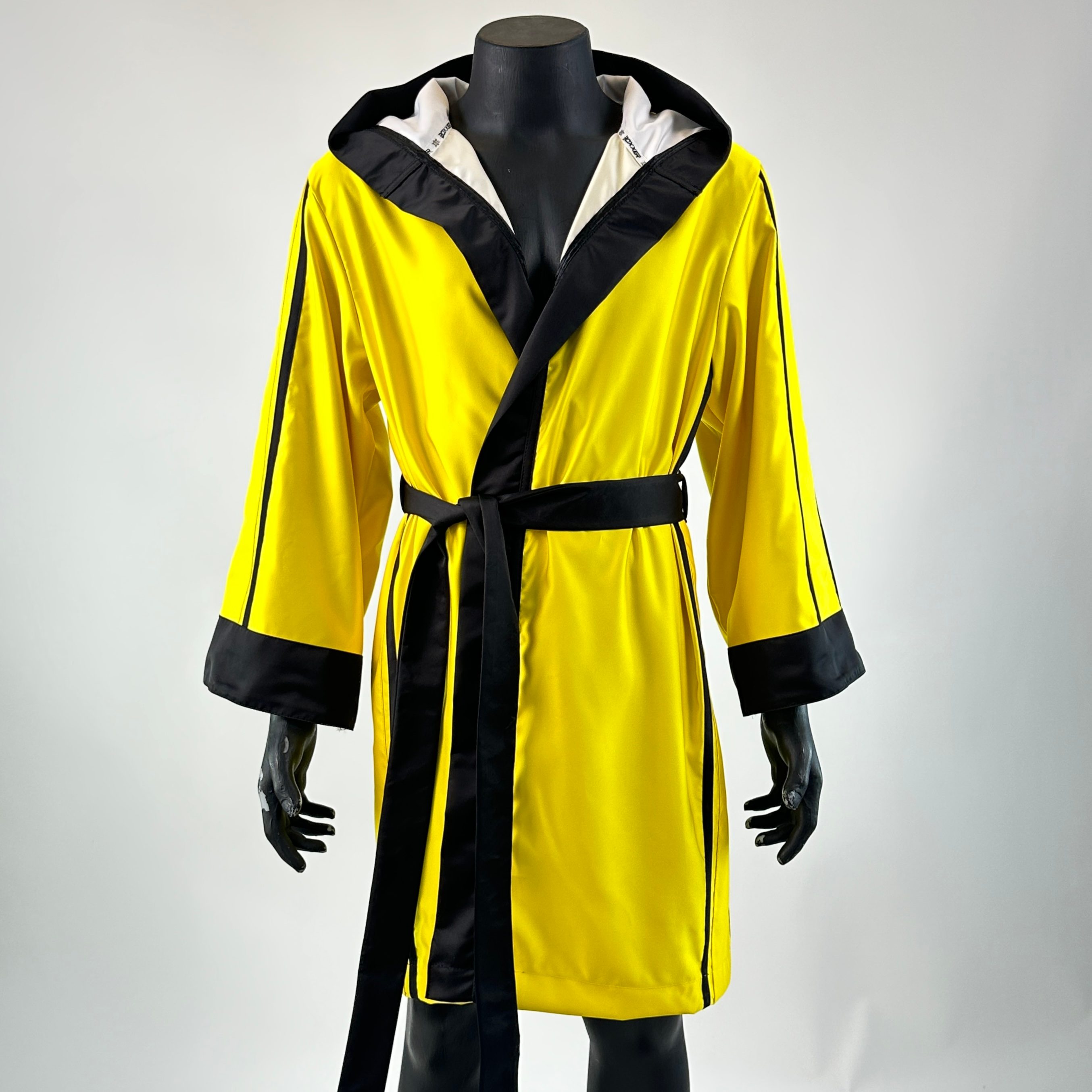 Winner Robe Richard Robes