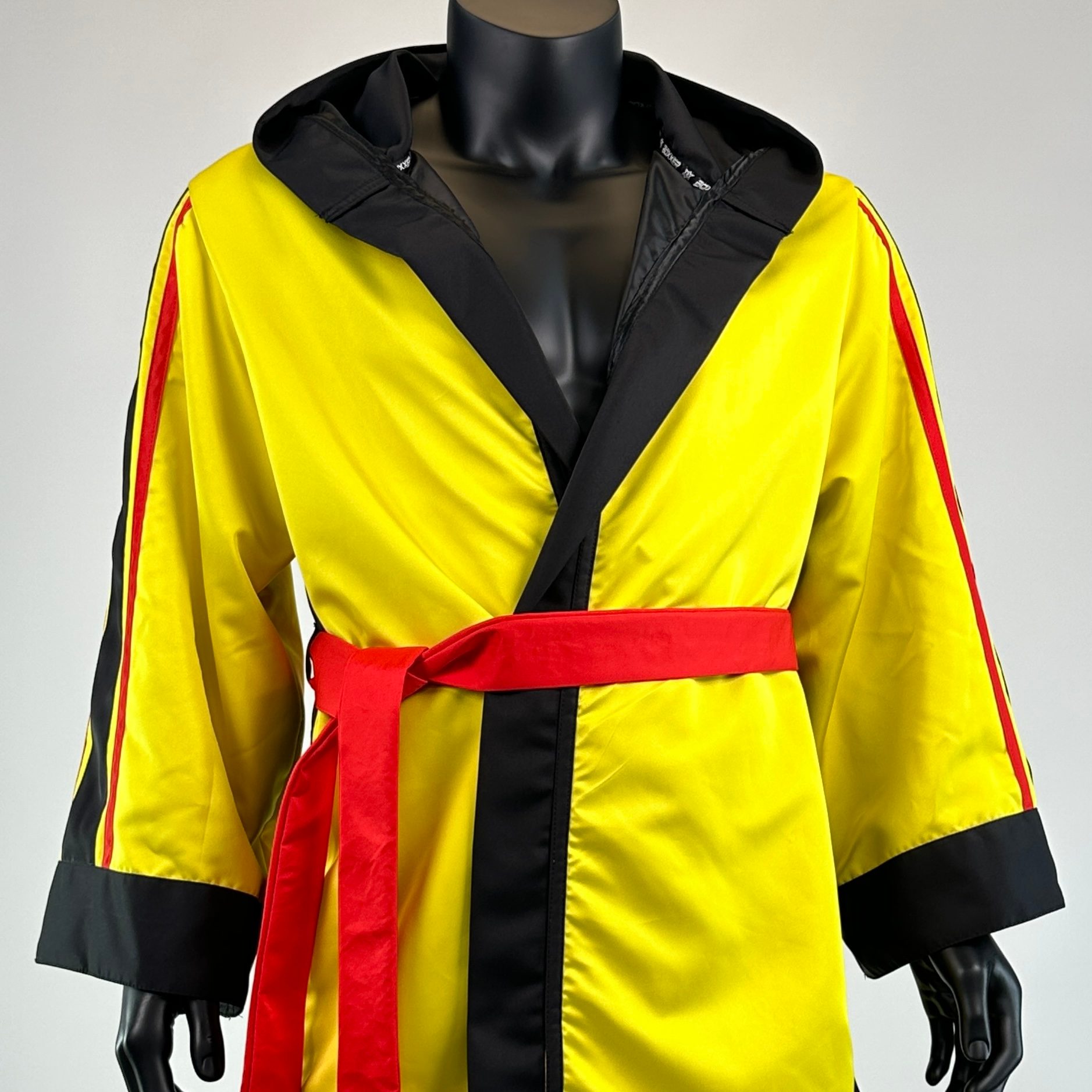 Winner Robe Old Robert Robes