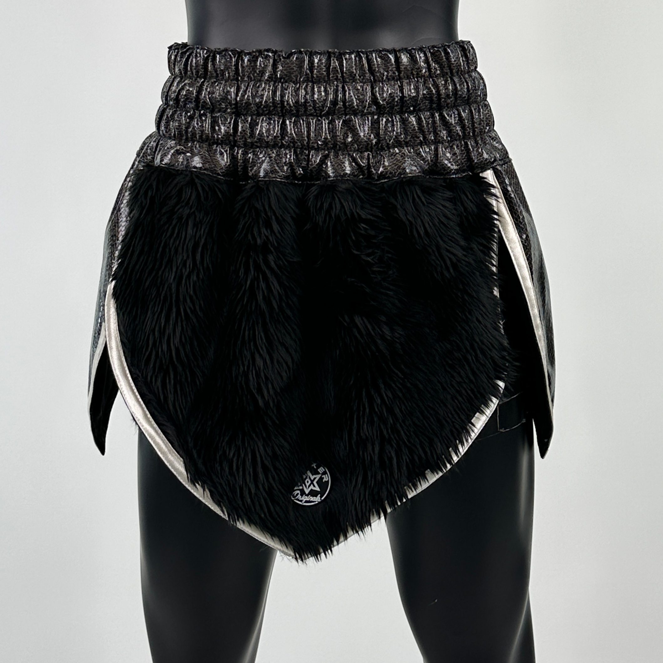 Queen Paolo 141524 WOMENS Gladiator Shorts