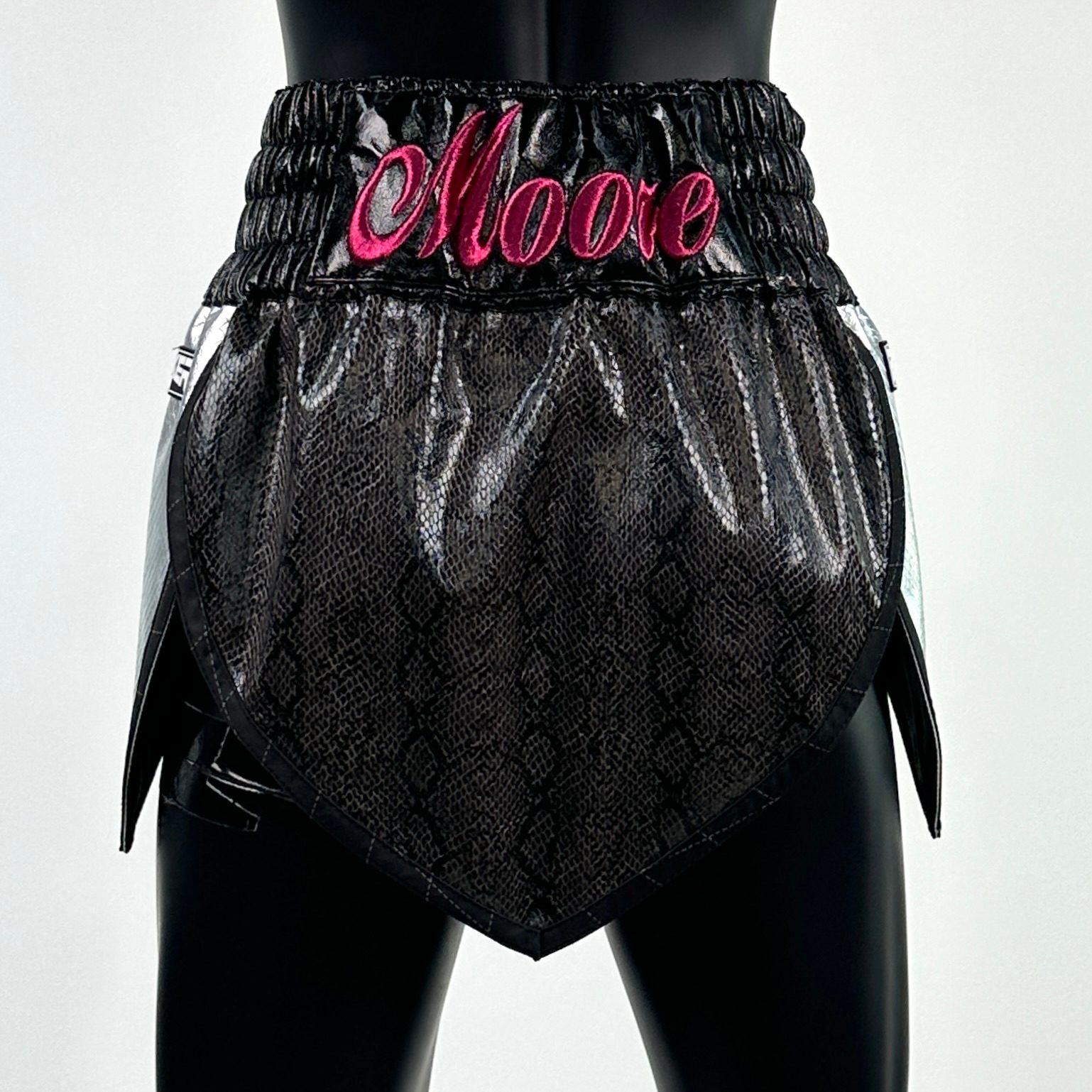 Queen Gavin 142248 WOMENS Gladiator Shorts