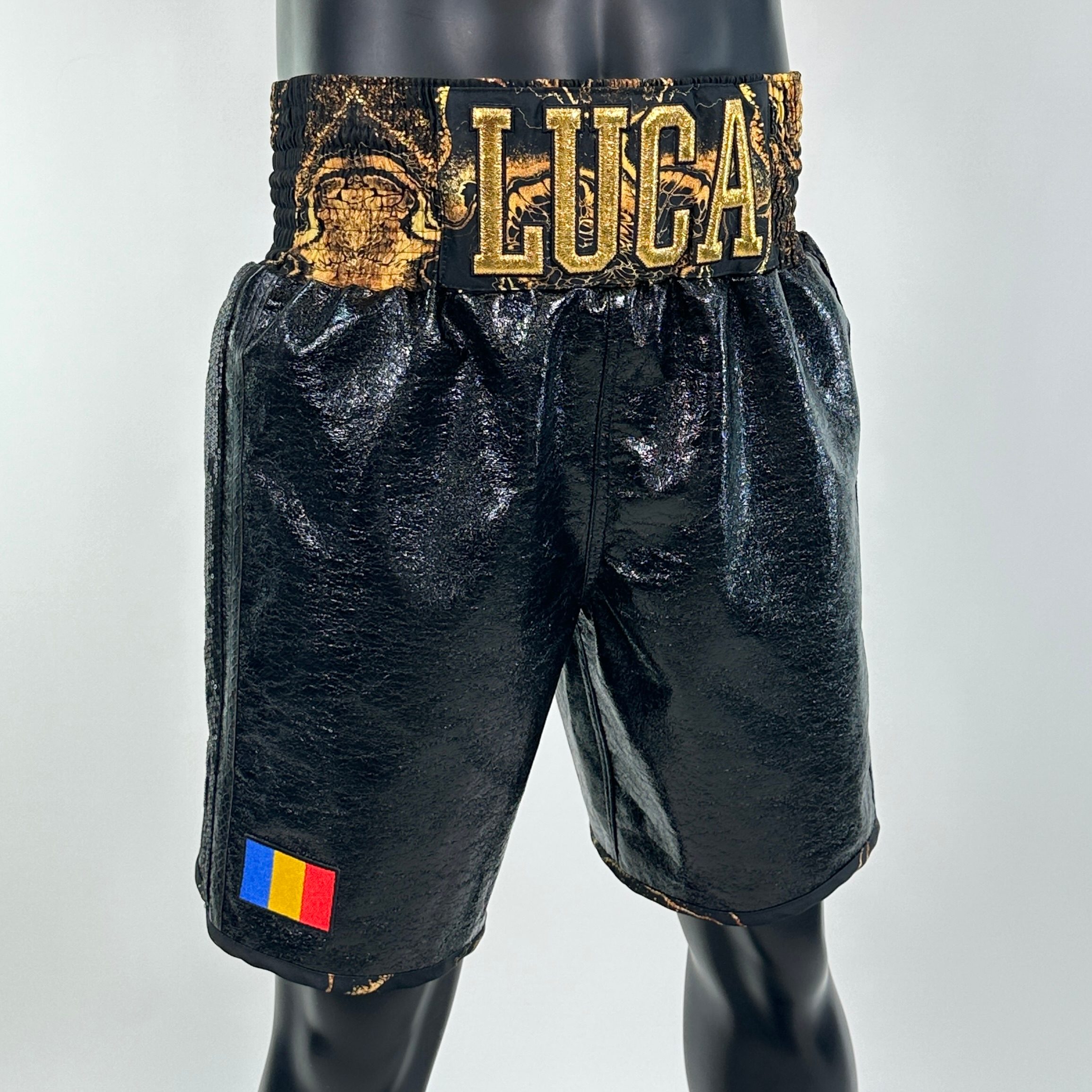 WINNER BX Luca 151217 Custom Equipment