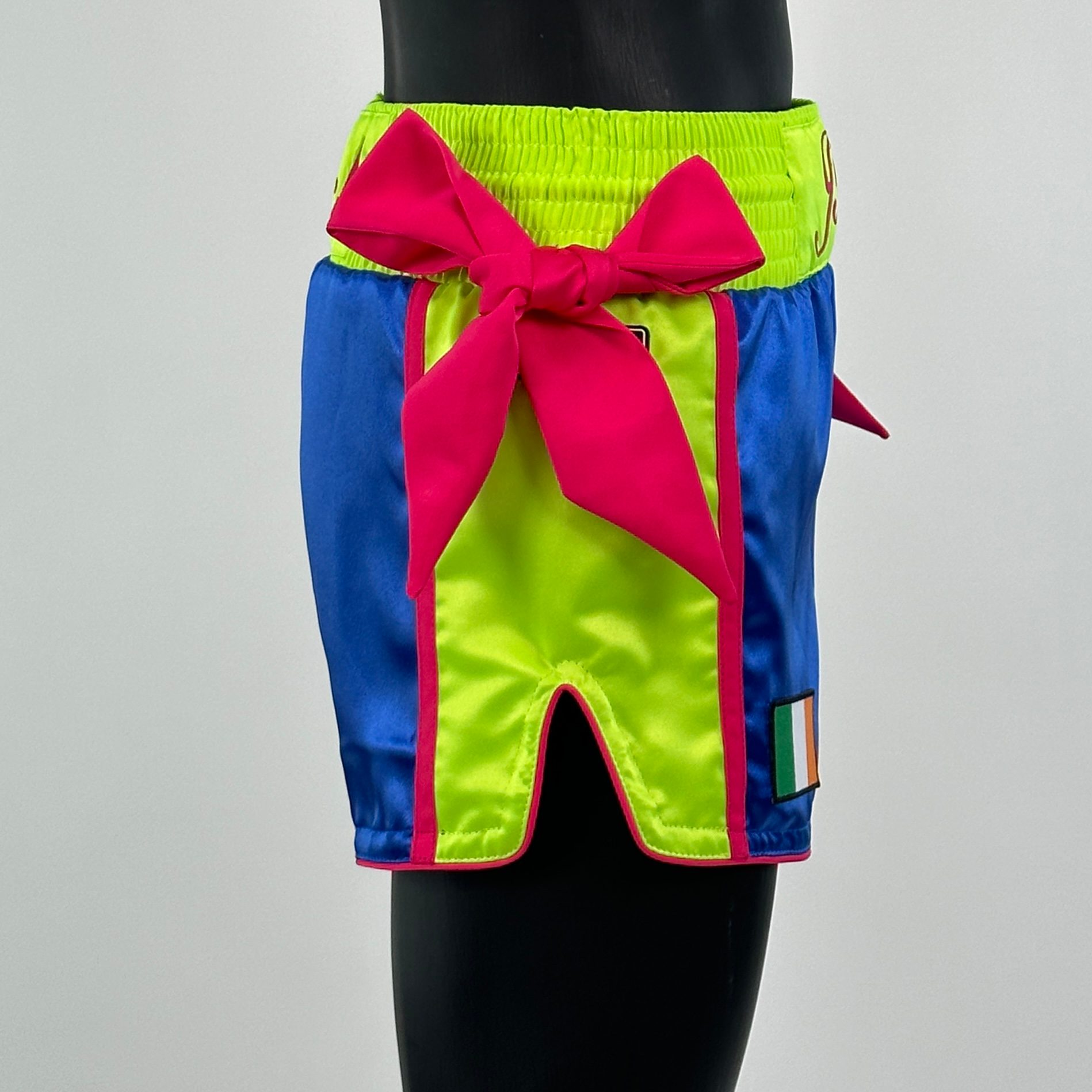 Side Stripe MTS Suzanne 152230 Muay Thai Shorts