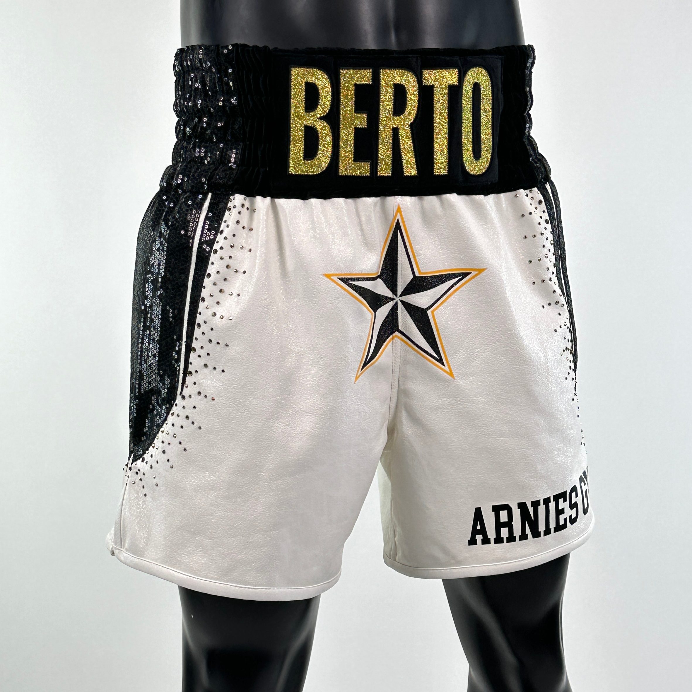 USYK TRIBUTE BX Old Alberto 157624 Custom Boxing Shorts & Trunks
