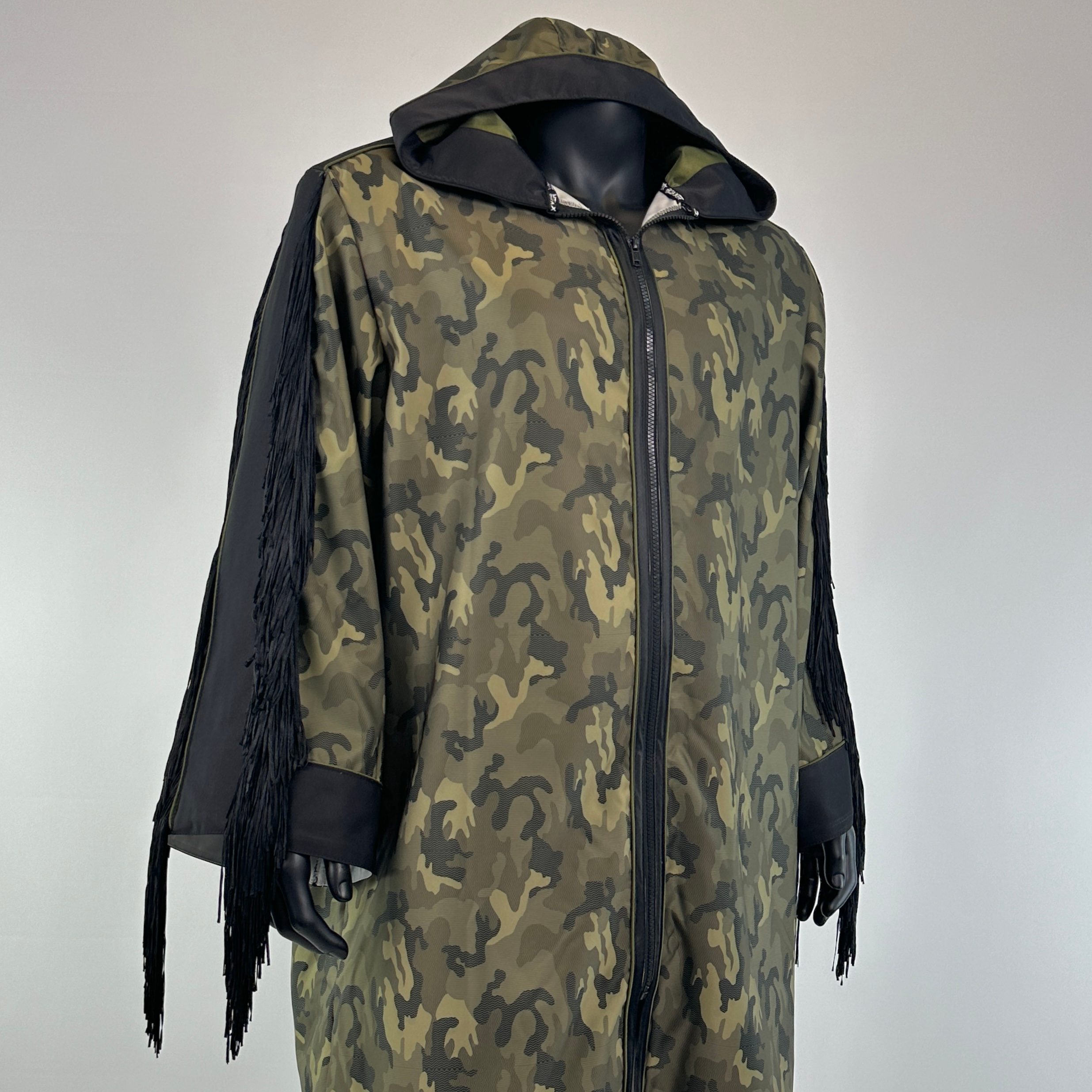 Sleeve Tassel Robe (Zip, no belt) Brian 157516 Robes