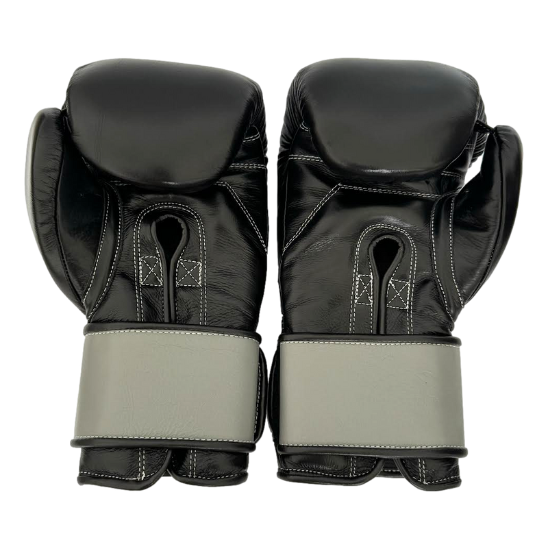 GLOVES EASY (2 colour)  165519 Tristan Boxing Gloves