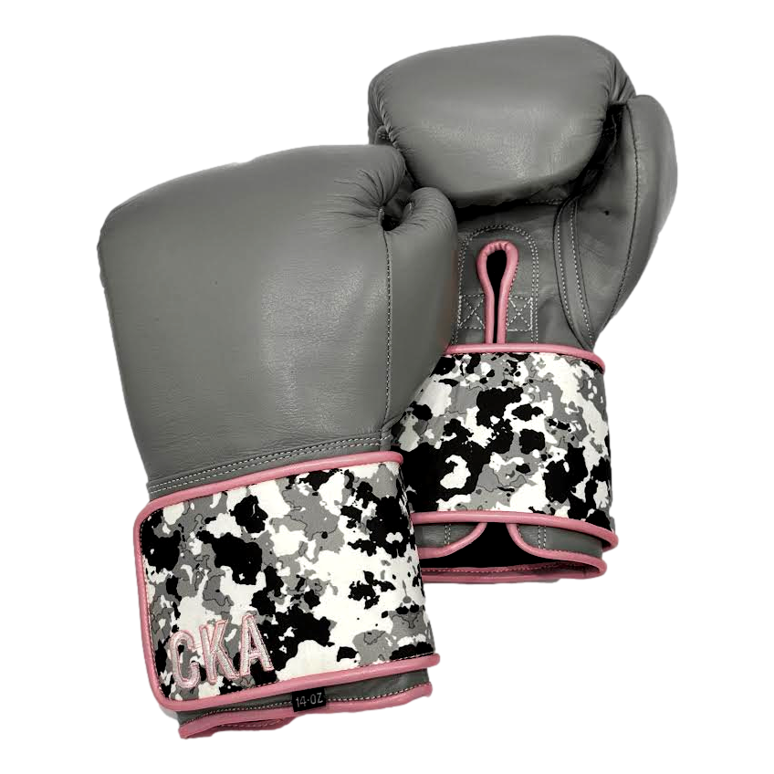 GLOVES EASY (2 colour) Old 177200 Laura Boxing Gloves