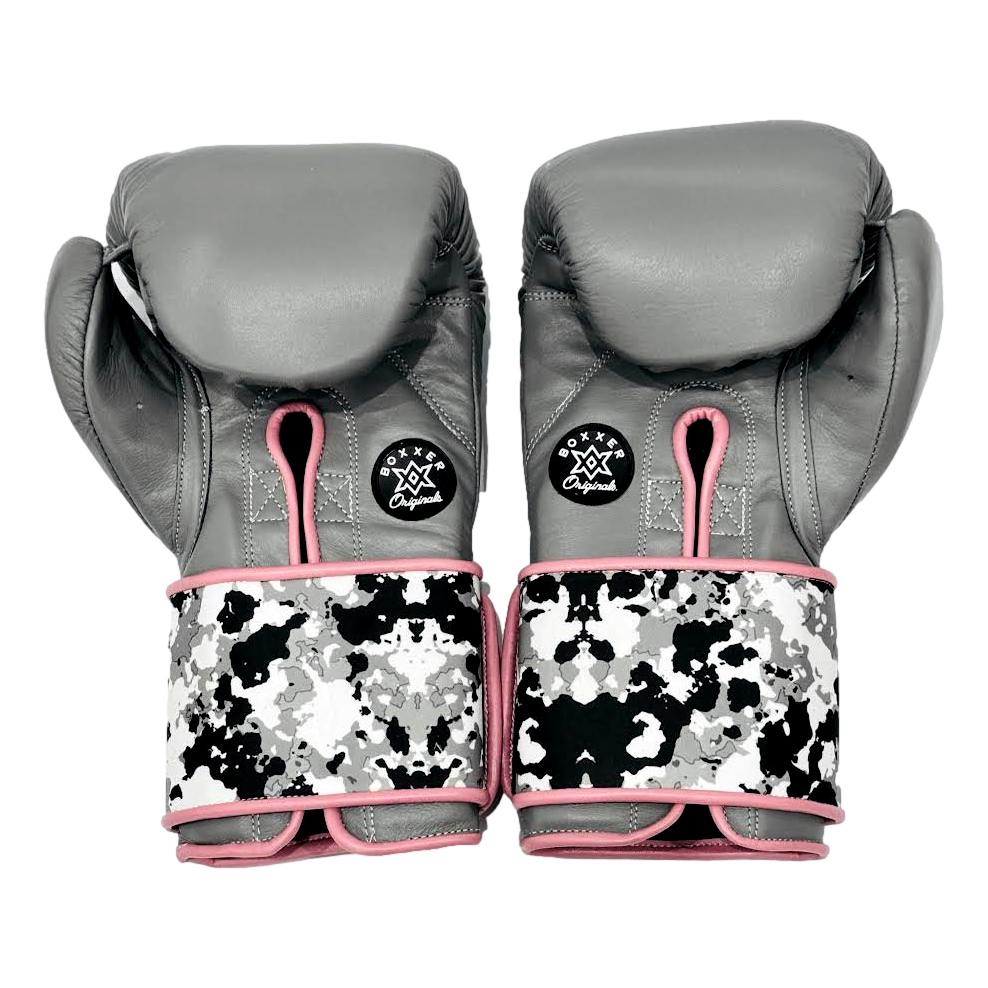 GLOVES EASY (2 colour)  177200 Laura Boxing Gloves