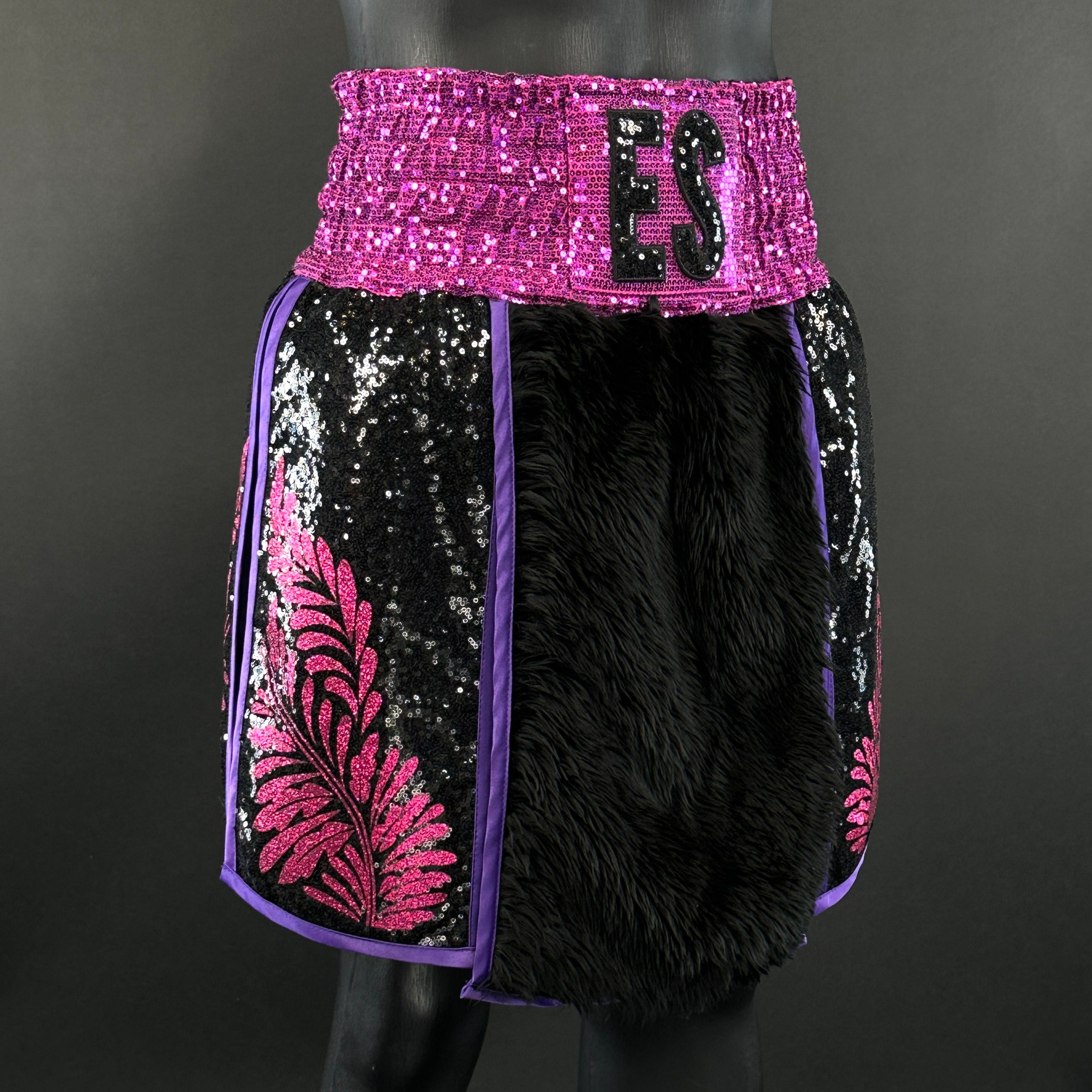 The General Erika 175494 Gladiator Shorts