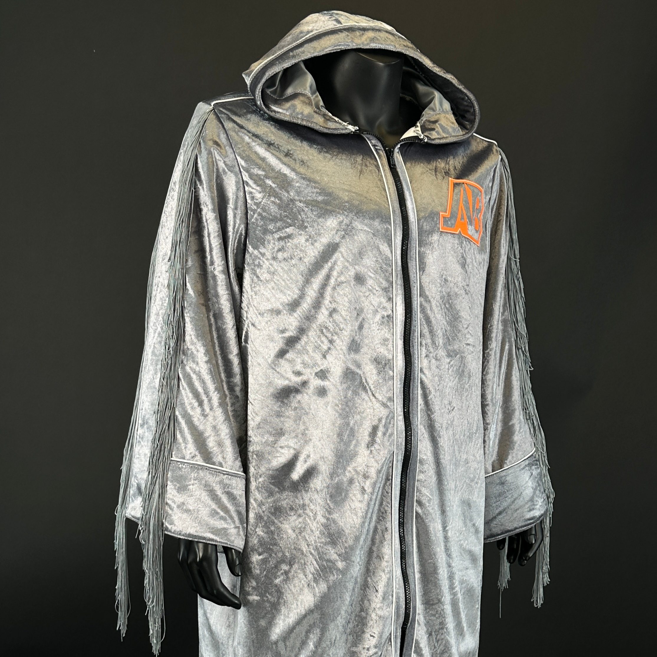 Sleeve Tassel Robe (Zip, no belt) Robert 177508 Robes