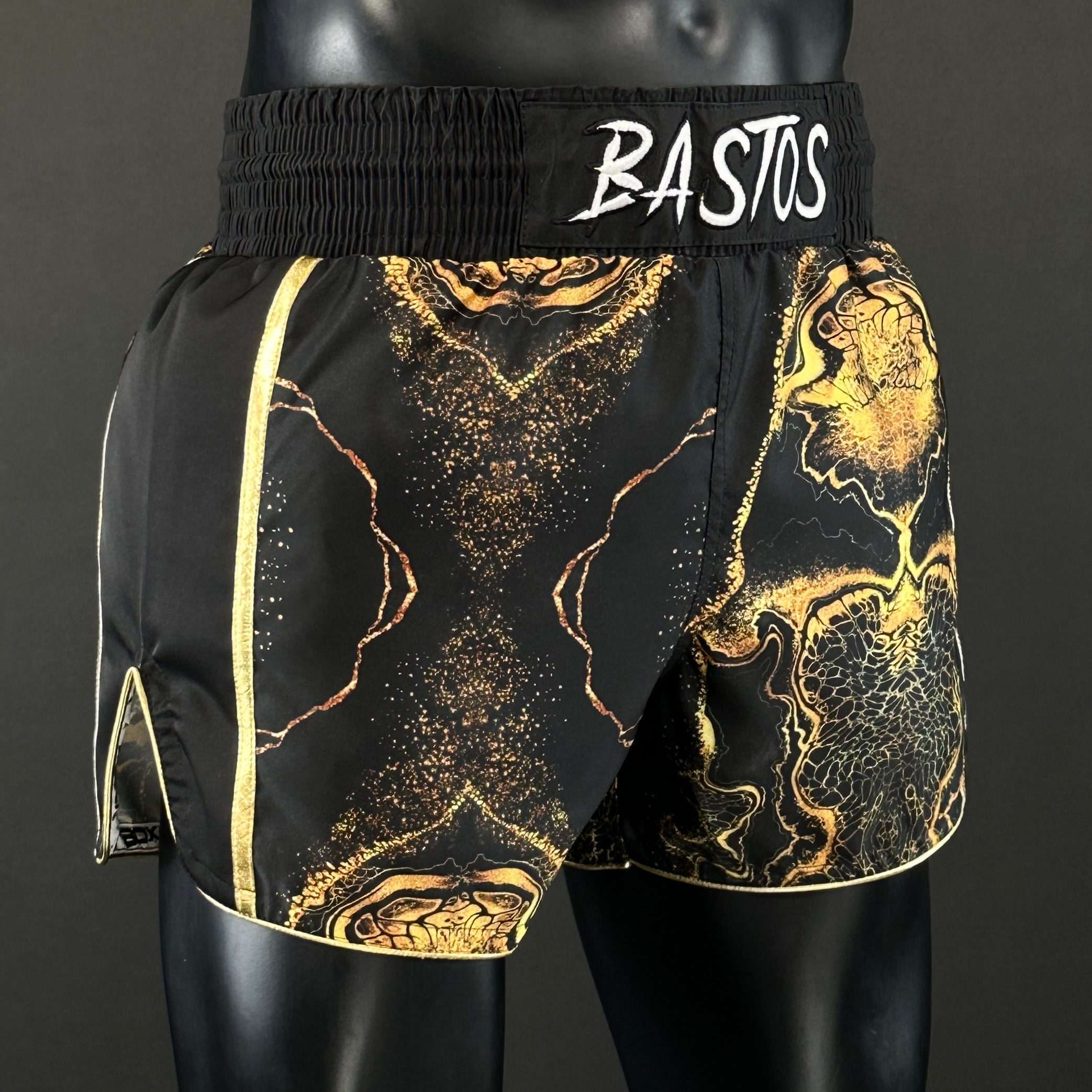 Side Stripe MTS Old Isabella 178490 Muay Thai Shorts