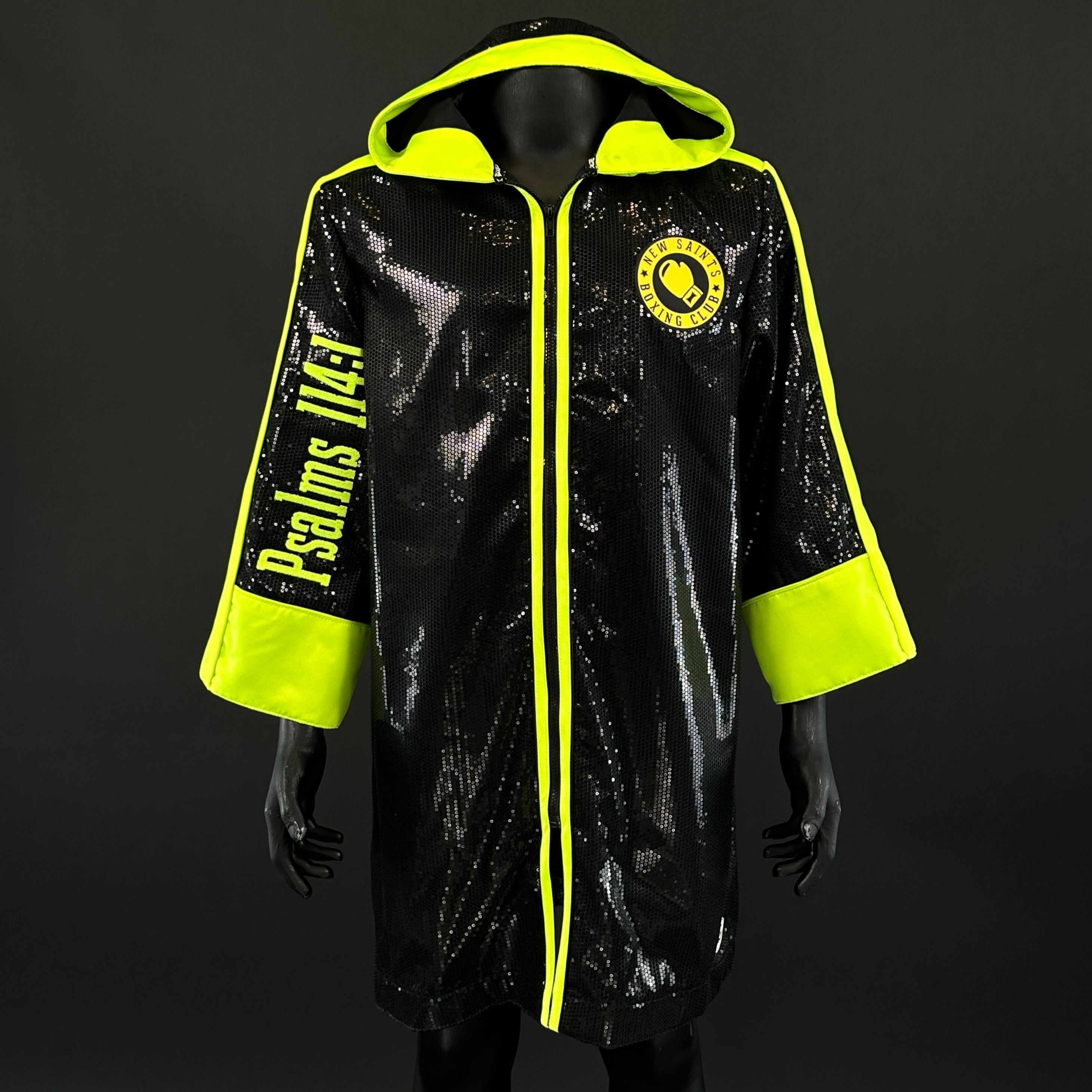 Sleeve Tassel Robe (Zip, no belt) Johnboy 180354 Robes