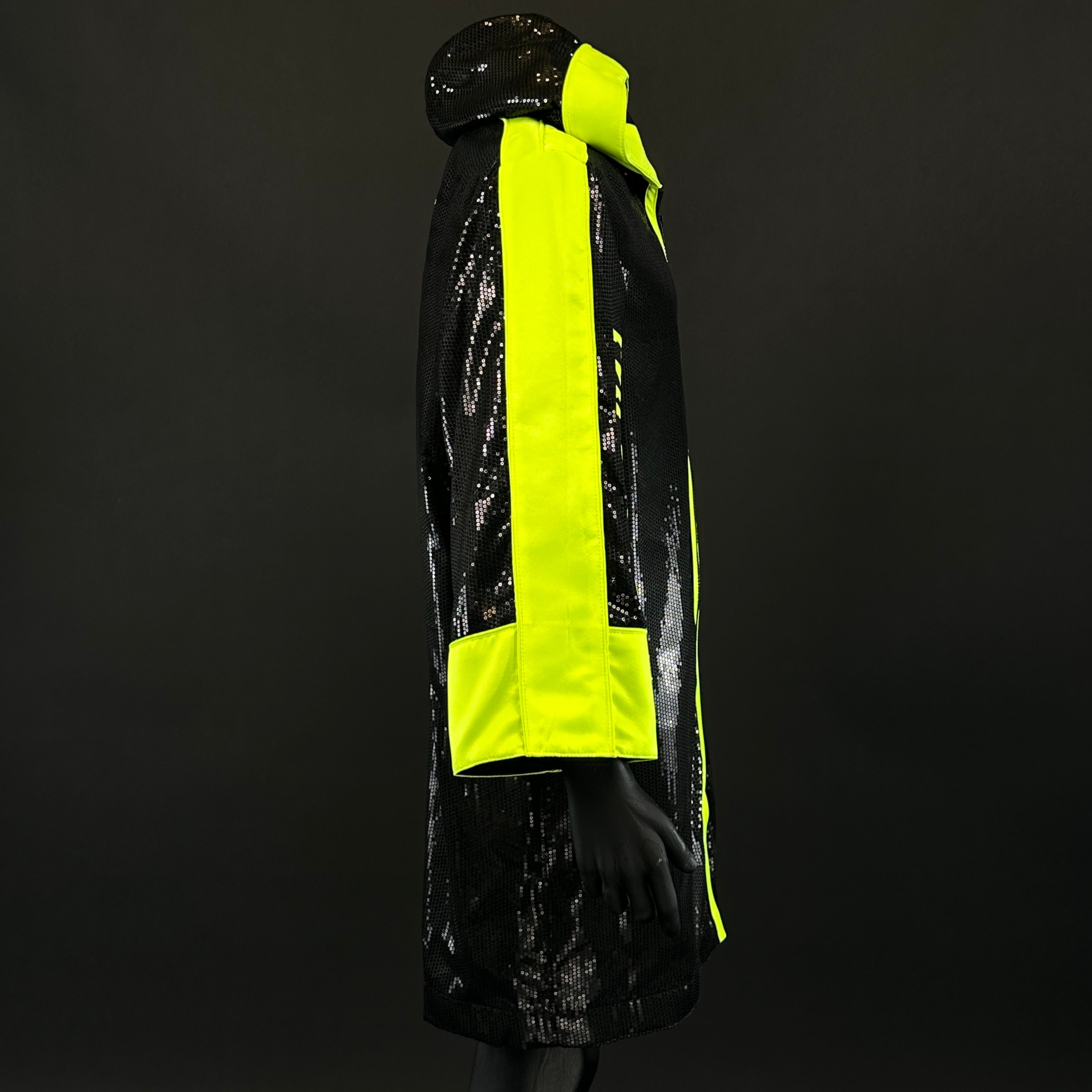 Sleeve Tassel Robe (Zip, no belt) Johnboy 180354 Robes