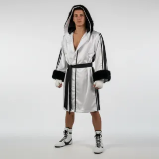 White & Black  Giordana S