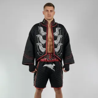 Balck & Red  Lucas M